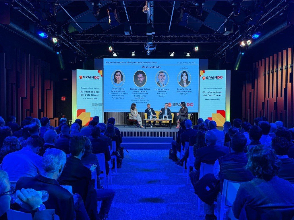 thumbnail_8B110C5D-C934-450A-8EFE-19320BF8AEF0_1_105_c